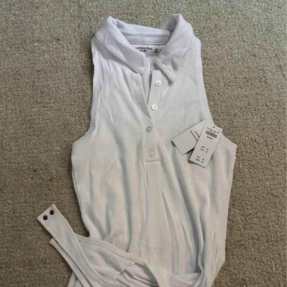 Abercrombie Bodysuit NWT Size M